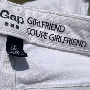 White straight jeans